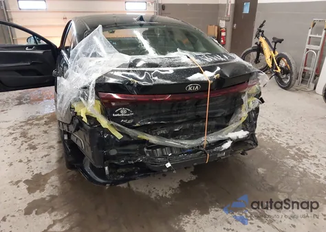 2021 Kia K5 Lx из США, поврежденный, VIN 5XXG24J27MG011517